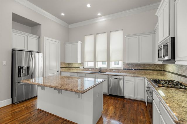 2123 Mcilhenny St Street, Houston, TX 77004