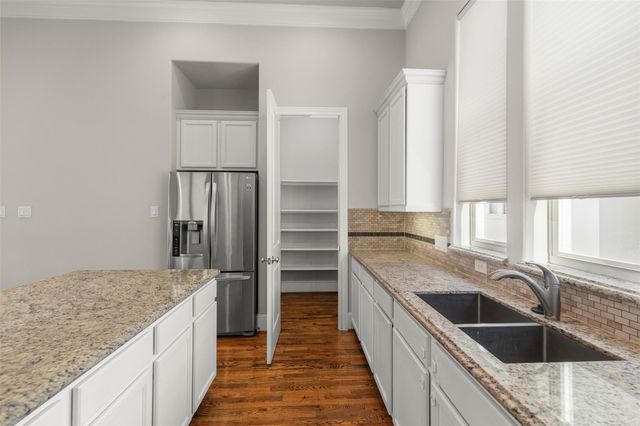 2123 Mcilhenny St Street, Houston, TX 77004