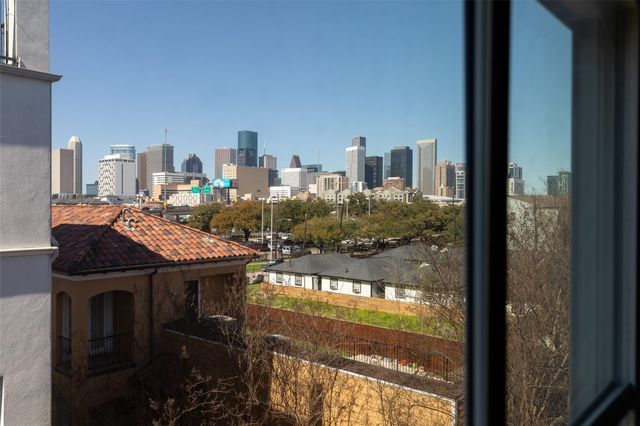 2123 Mcilhenny St Street, Houston, TX 77004