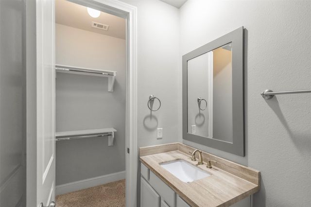 2123 Mcilhenny St Street, Houston, TX 77004