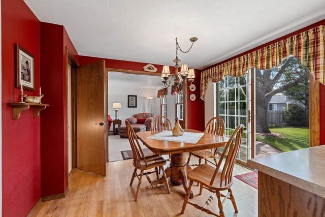 809 SPOONER COURT, De Pere, WI 54115