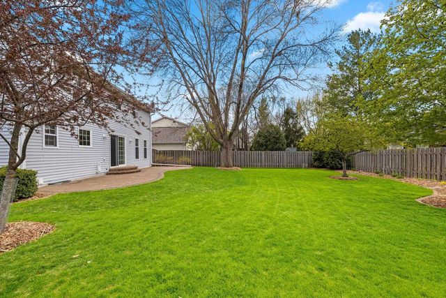 809 SPOONER COURT, De Pere, WI 54115
