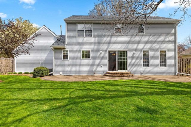 809 SPOONER COURT, De Pere, WI 54115
