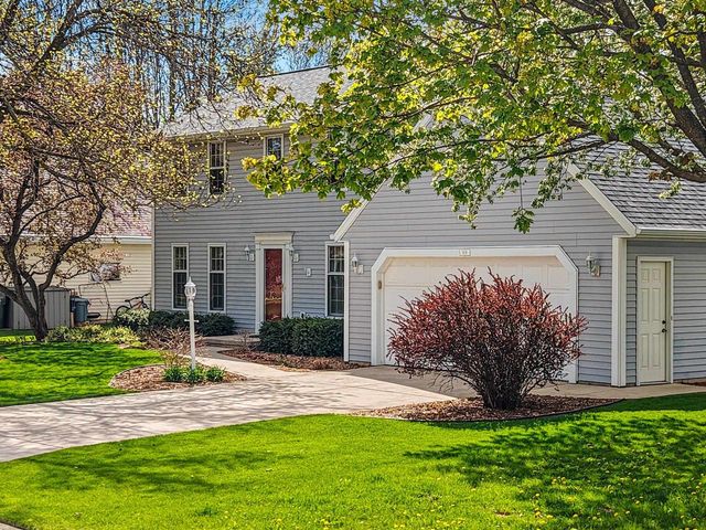 809 SPOONER COURT, De Pere, WI 54115