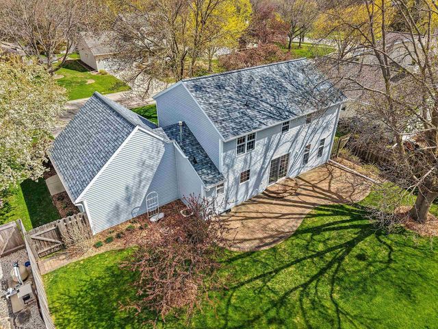 809 SPOONER COURT, De Pere, WI 54115