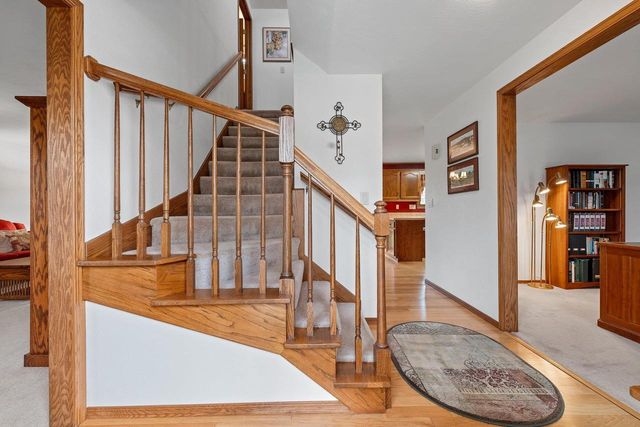 809 SPOONER COURT, De Pere, WI 54115