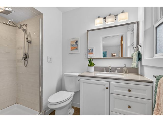 708 MANZANITA Way, Vancouver, WA 98661