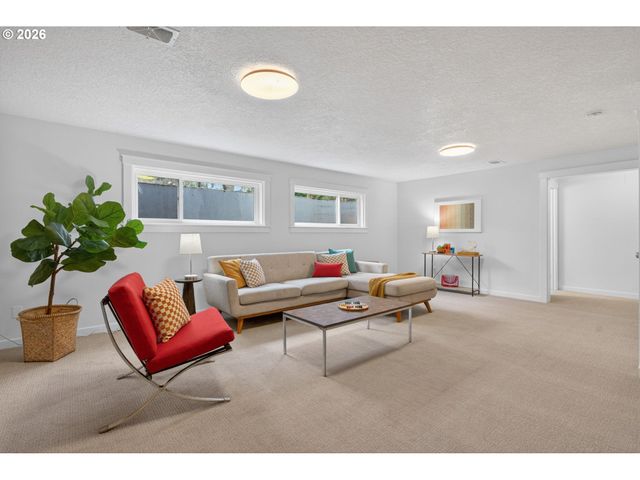 708 MANZANITA Way, Vancouver, WA 98661