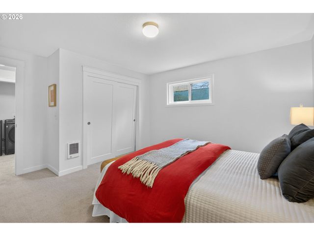 708 MANZANITA Way, Vancouver, WA 98661