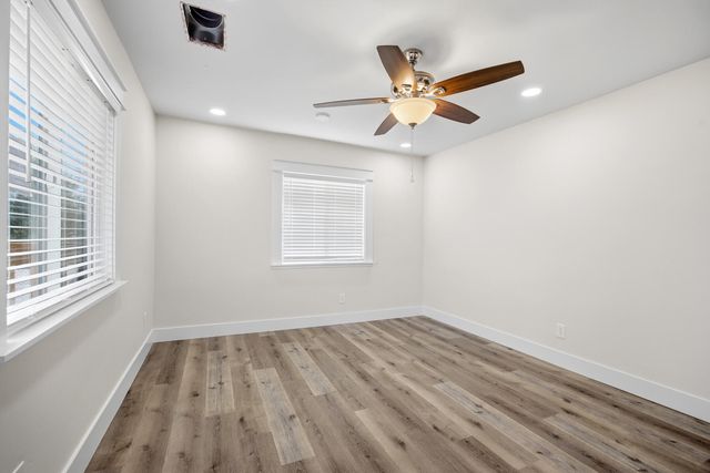 838 W Harold Avenue, Visalia, CA 93291