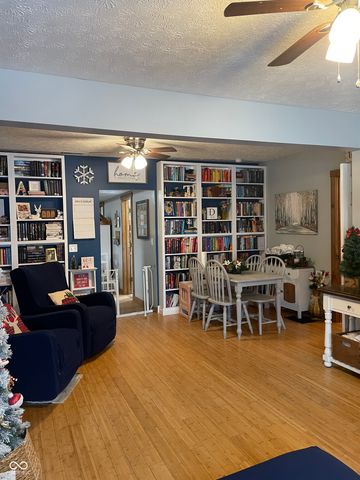 308 Bishop Street, Mooresville, IN 46158