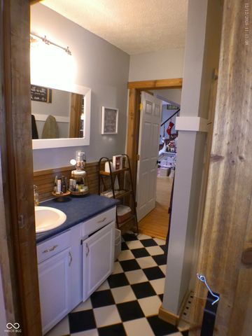 308 Bishop Street, Mooresville, IN 46158