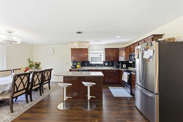 5241 Basin Park Drive, Indianapolis, IN 46239
