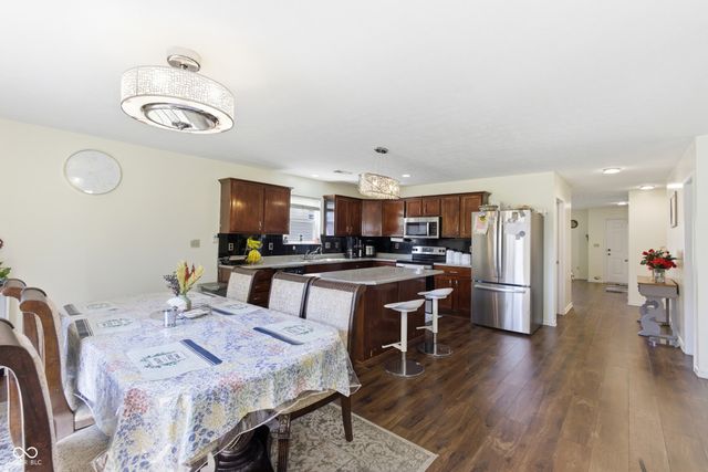 5241 Basin Park Drive, Indianapolis, IN 46239