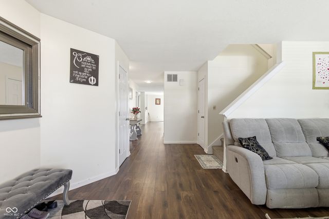 5241 Basin Park Drive, Indianapolis, IN 46239