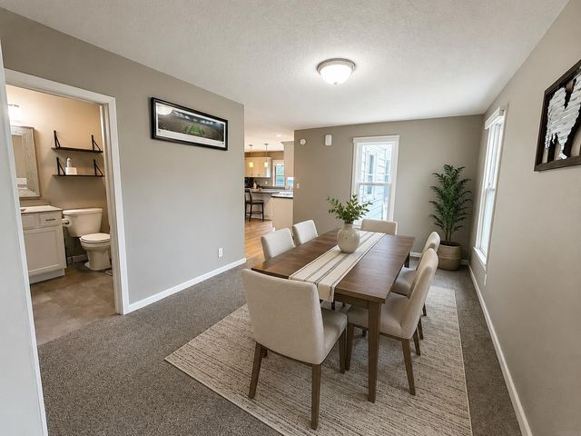 1503 W 7th Street, Cedar Falls, IA 50613