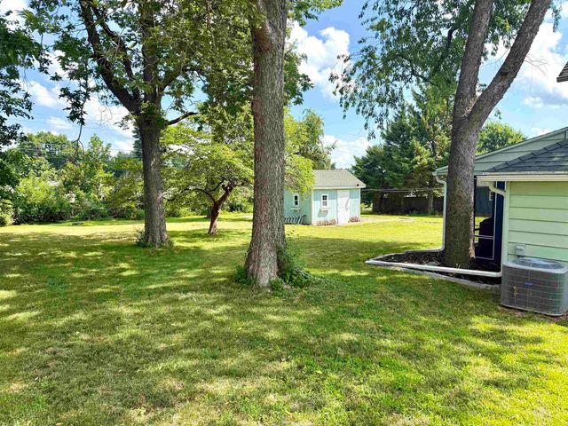 1503 W 7th Street, Cedar Falls, IA 50613