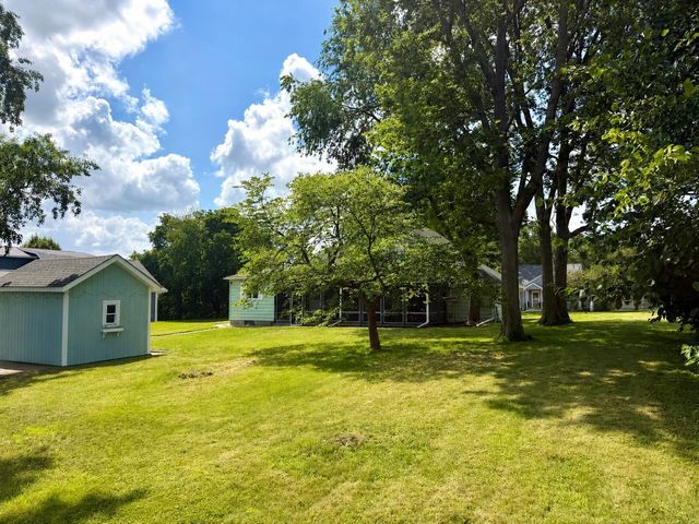 1503 W 7th Street, Cedar Falls, IA 50613
