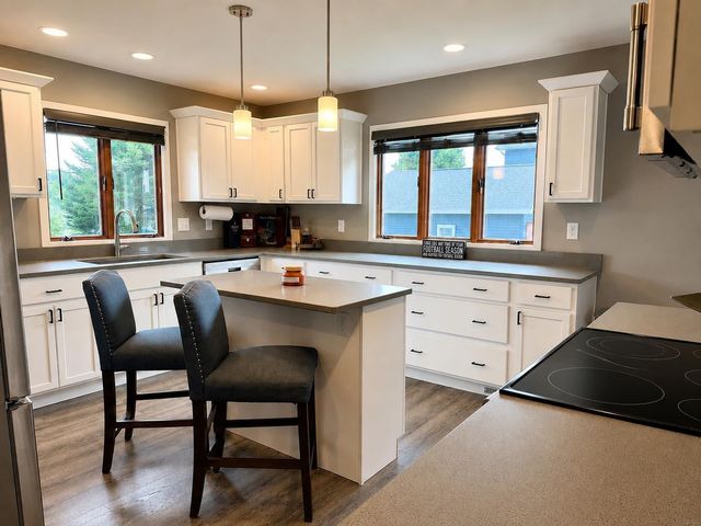 1503 W 7th Street, Cedar Falls, IA 50613