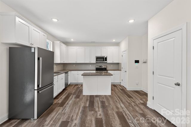 7308 Rothmore Street, Charlotte, NC 28215