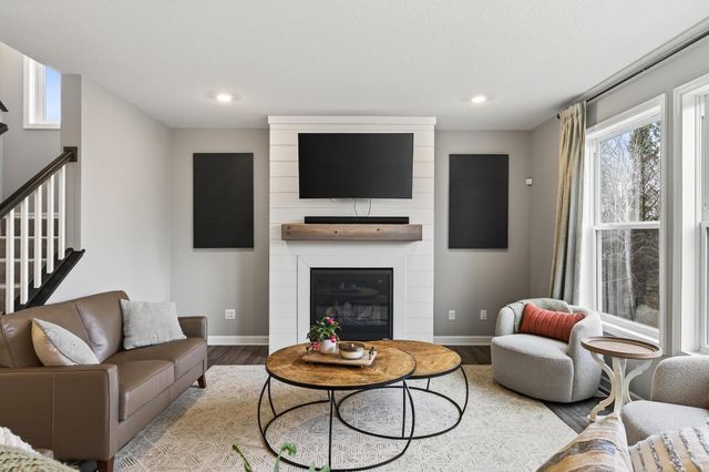 22765 Wood Lane, Rogers, MN 55374