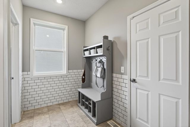 22765 Wood Lane, Rogers, MN 55374