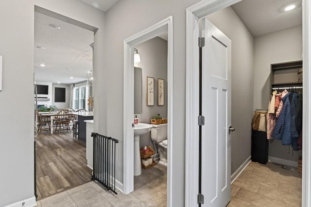 22765 Wood Lane, Rogers, MN 55374