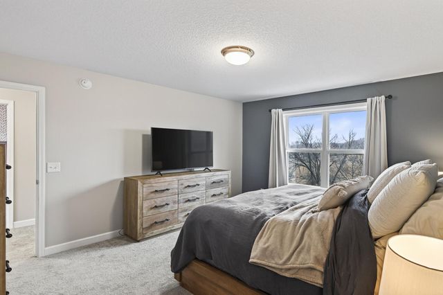 22765 Wood Lane, Rogers, MN 55374