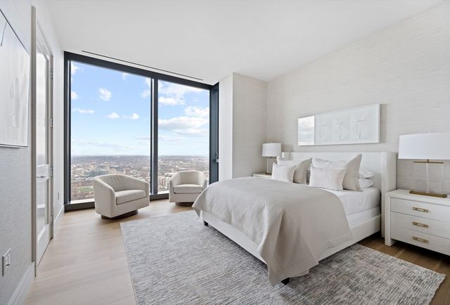 1 Dalton Street 5803, Boston, MA 02115