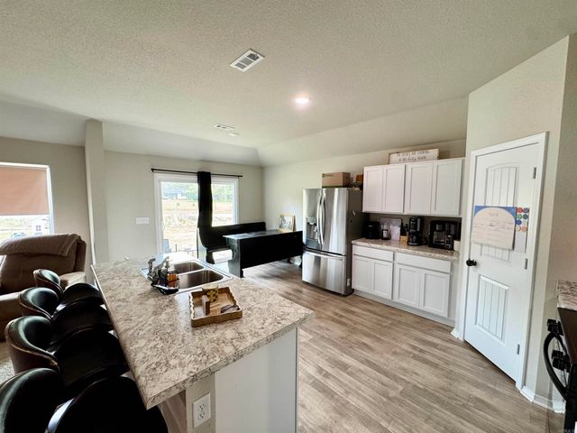 12176 Duck Creek Drive, Hensley, AR 72065