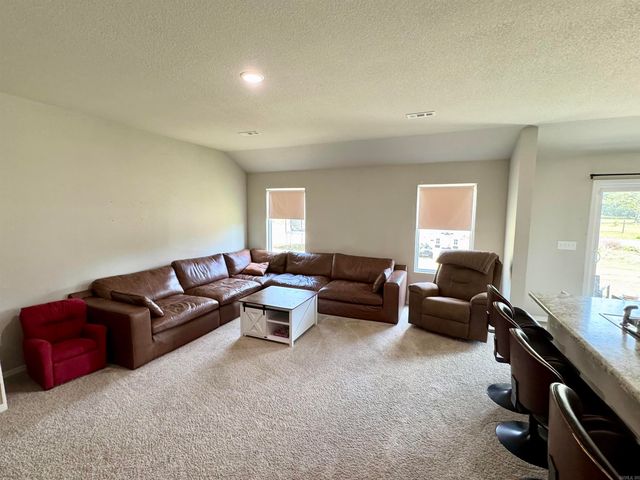 12176 Duck Creek Drive, Hensley, AR 72065