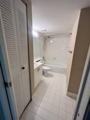 7816 Sonoma Springs Circle 207, Lake Worth, FL 33463