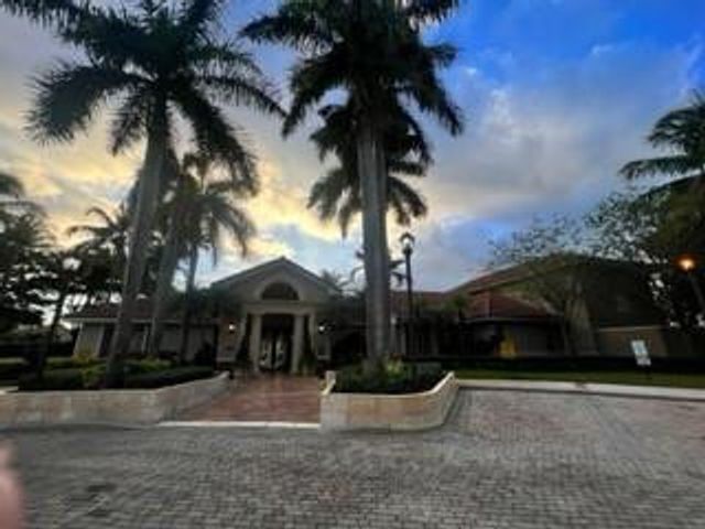 7816 Sonoma Springs Circle 207, Lake Worth, FL 33463