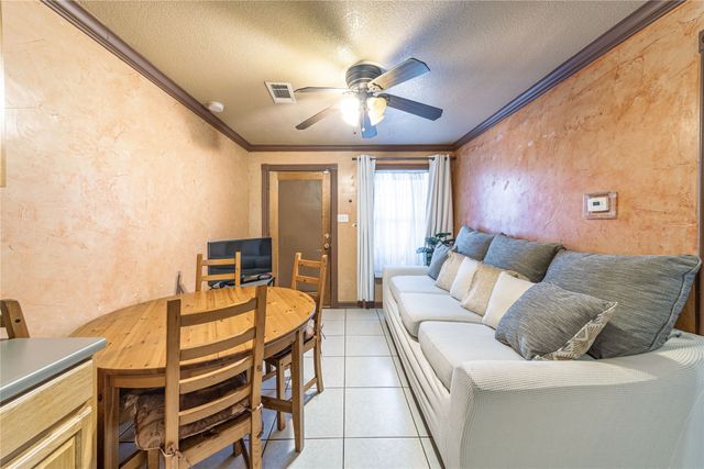 1004 Edgefield Drive, Garland, TX 75040