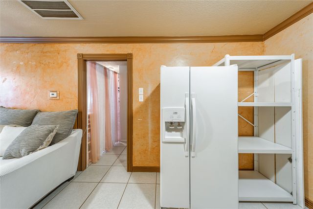 1004 Edgefield Drive, Garland, TX 75040