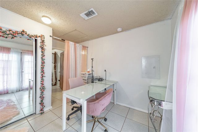 1004 Edgefield Drive, Garland, TX 75040