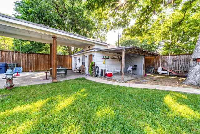 1004 Edgefield Drive, Garland, TX 75040