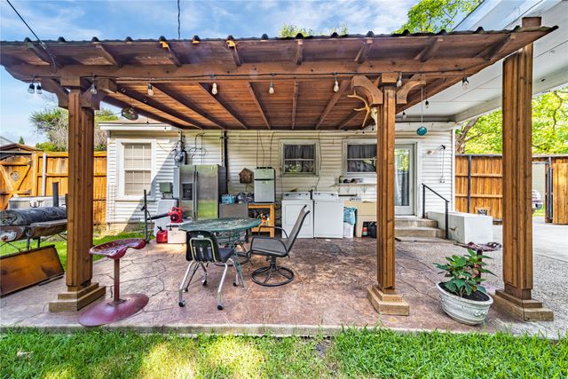1004 Edgefield Drive, Garland, TX 75040