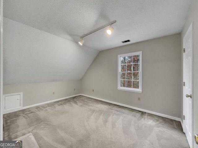 184 Hillsborough Drive, Athens, GA 30606