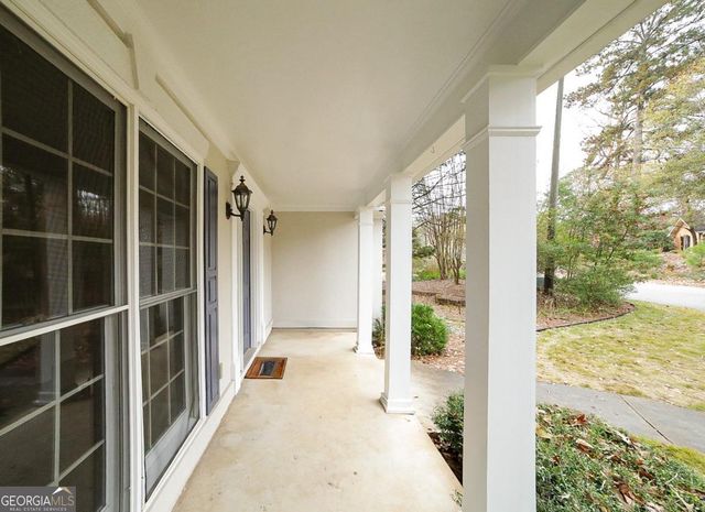184 Hillsborough Drive, Athens, GA 30606