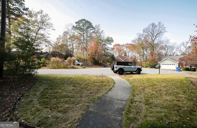 184 Hillsborough Drive, Athens, GA 30606