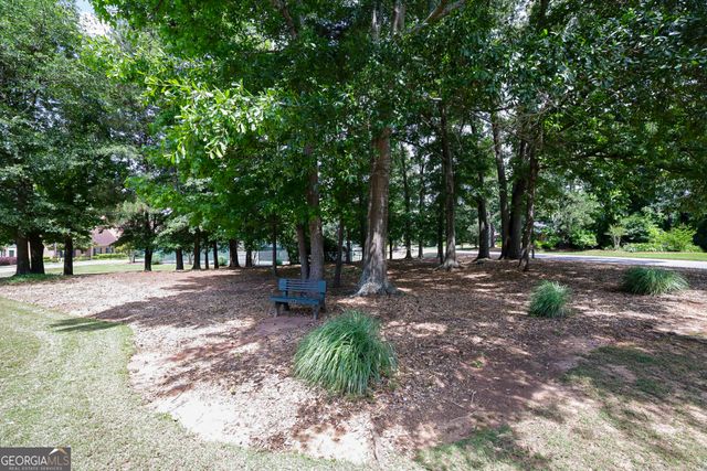 184 Hillsborough Drive, Athens, GA 30606