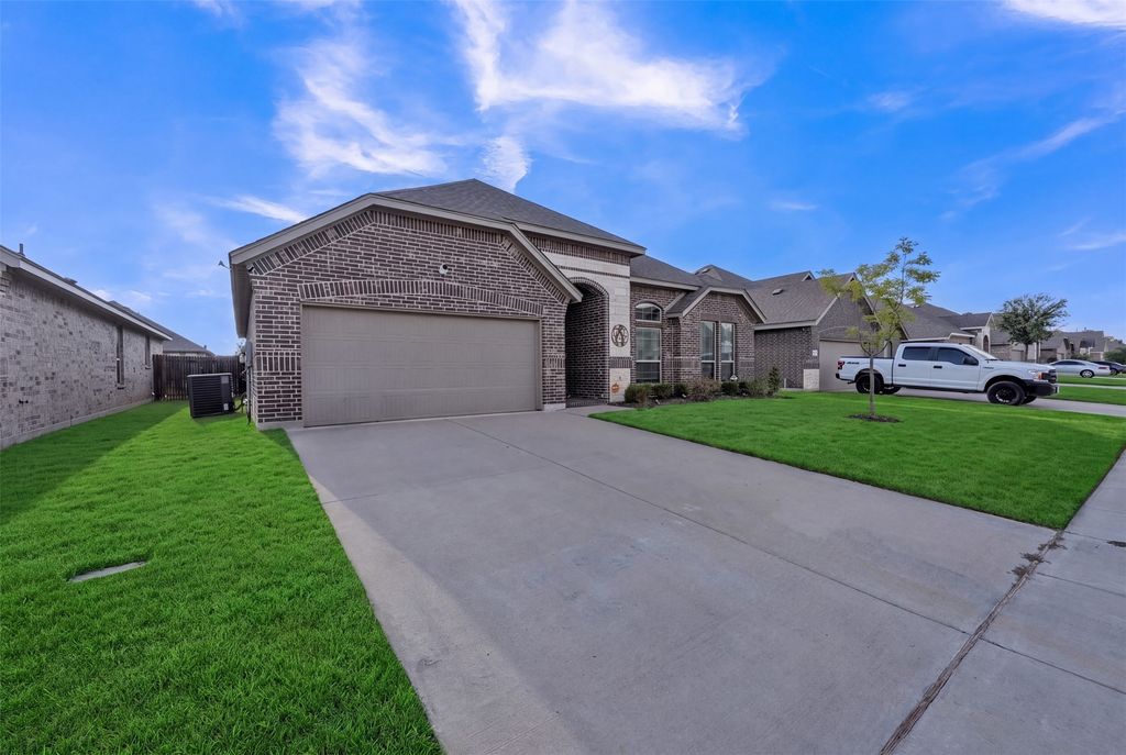 113 Independence Drive, Joshua, TX 76058 — photo 3