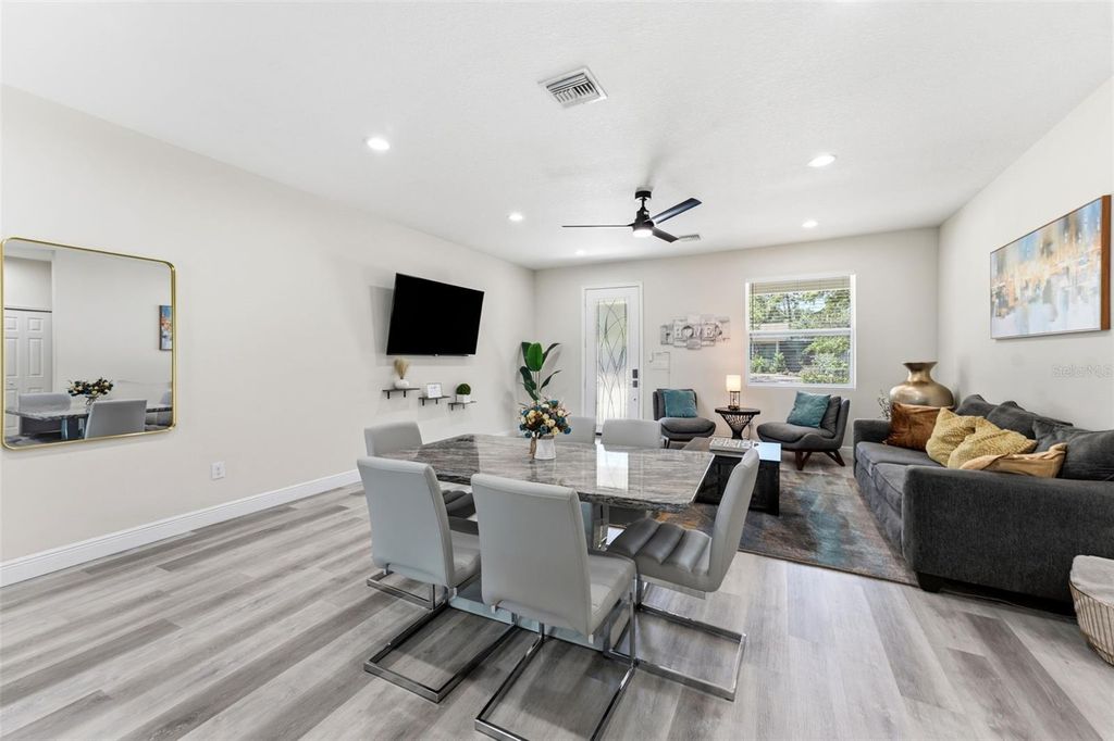 Image 18 of property listing at 6510 E 25TH AVENUE, Tampa, FL 33619