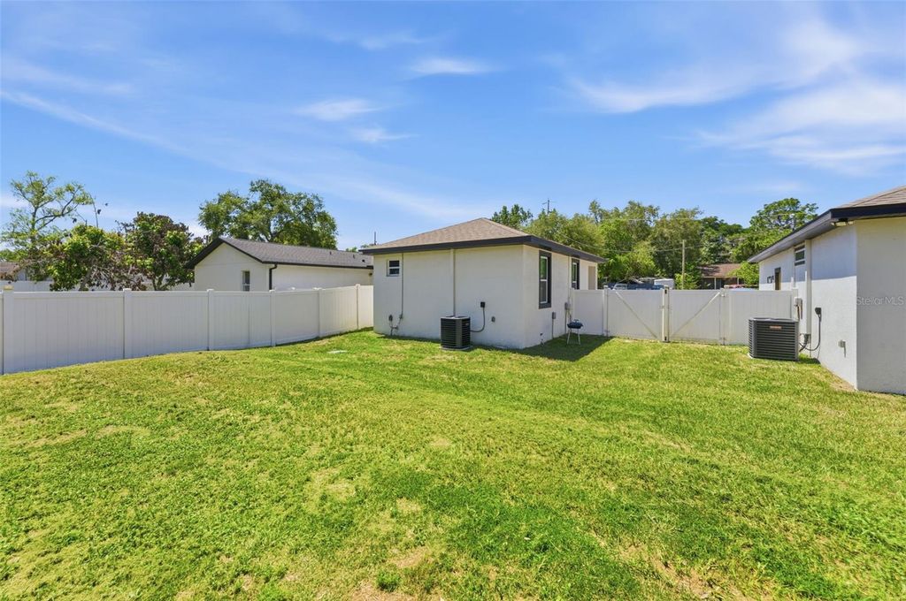 Image 33 of property listing at 6510 E 25TH AVENUE, Tampa, FL 33619