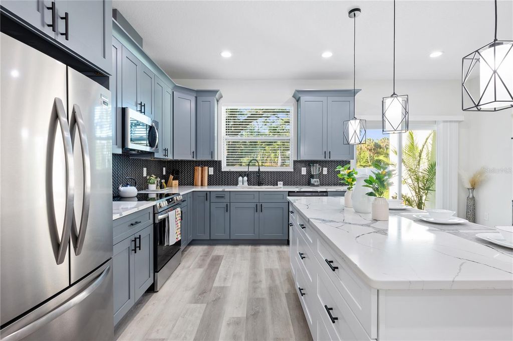 Image 7 of property listing at 6510 E 25TH AVENUE, Tampa, FL 33619