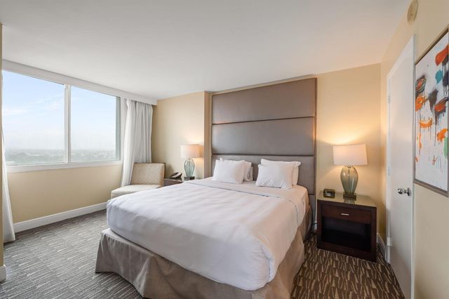 2670 E Sunrise Boulevard 1109, Fort Lauderdale, FL 33304