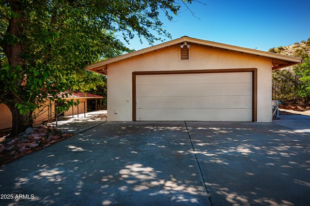 1945 S LOY Road, Cornville, AZ 86325