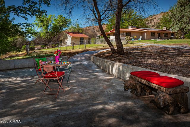 1945 S LOY Road, Cornville, AZ 86325