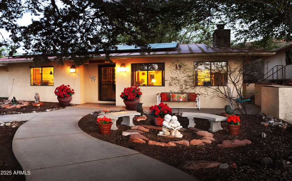 1945 S LOY Road, Cornville, AZ 86325